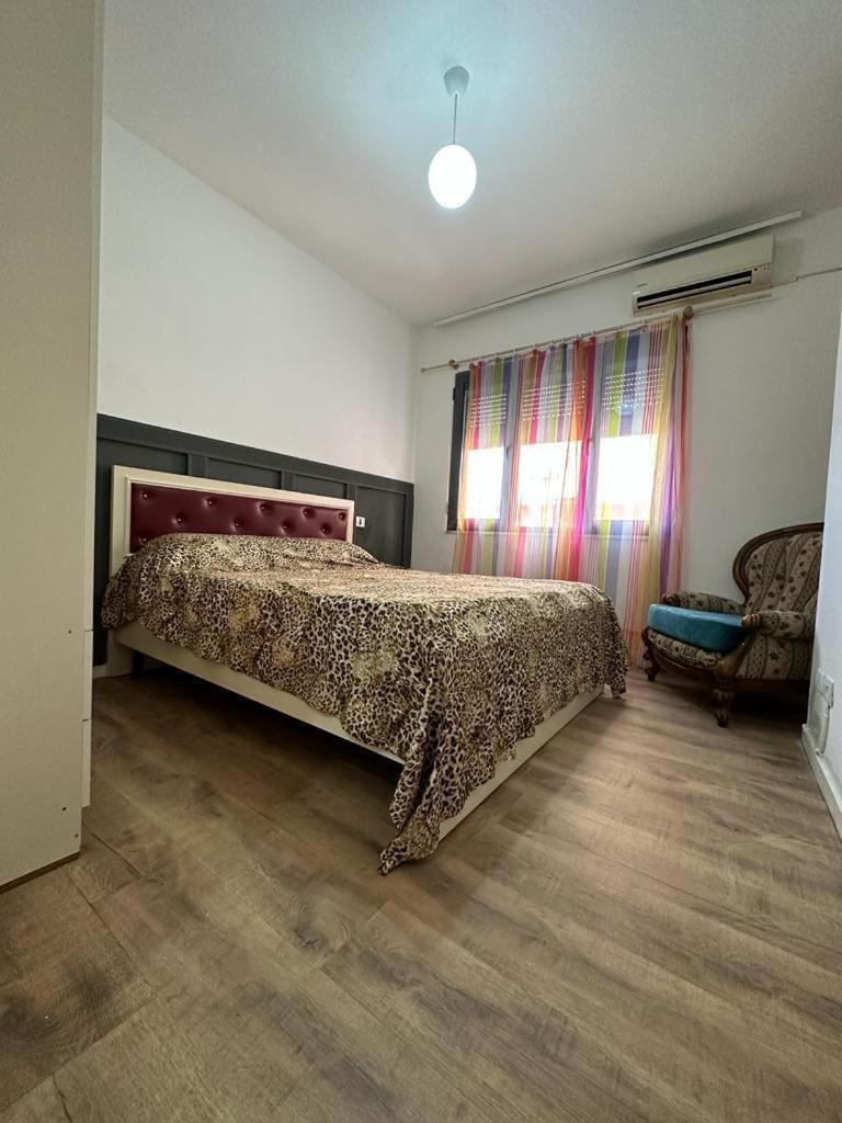 Vollga Four Seasons Apartment Дуррес Екстер'єр фото