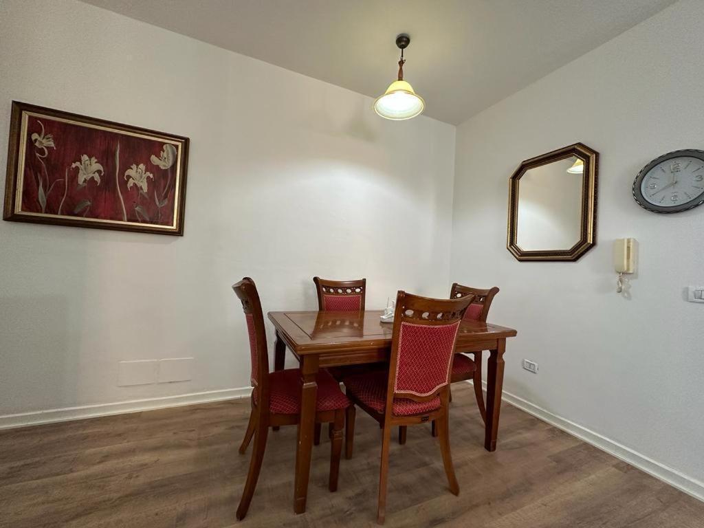 Vollga Four Seasons Apartment Дуррес Екстер'єр фото